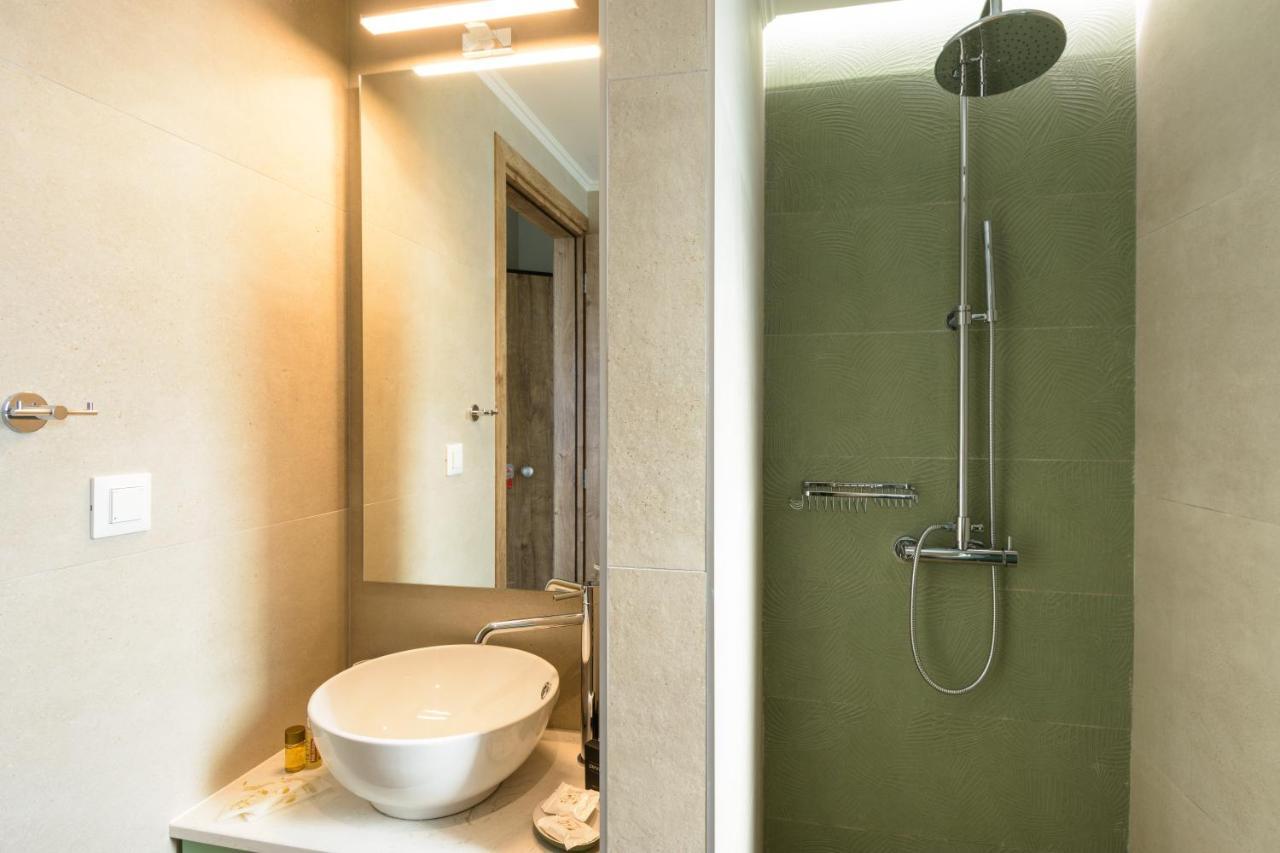 Angelique Luxury Apartment アイオス・ニコラオス エクステリア 写真