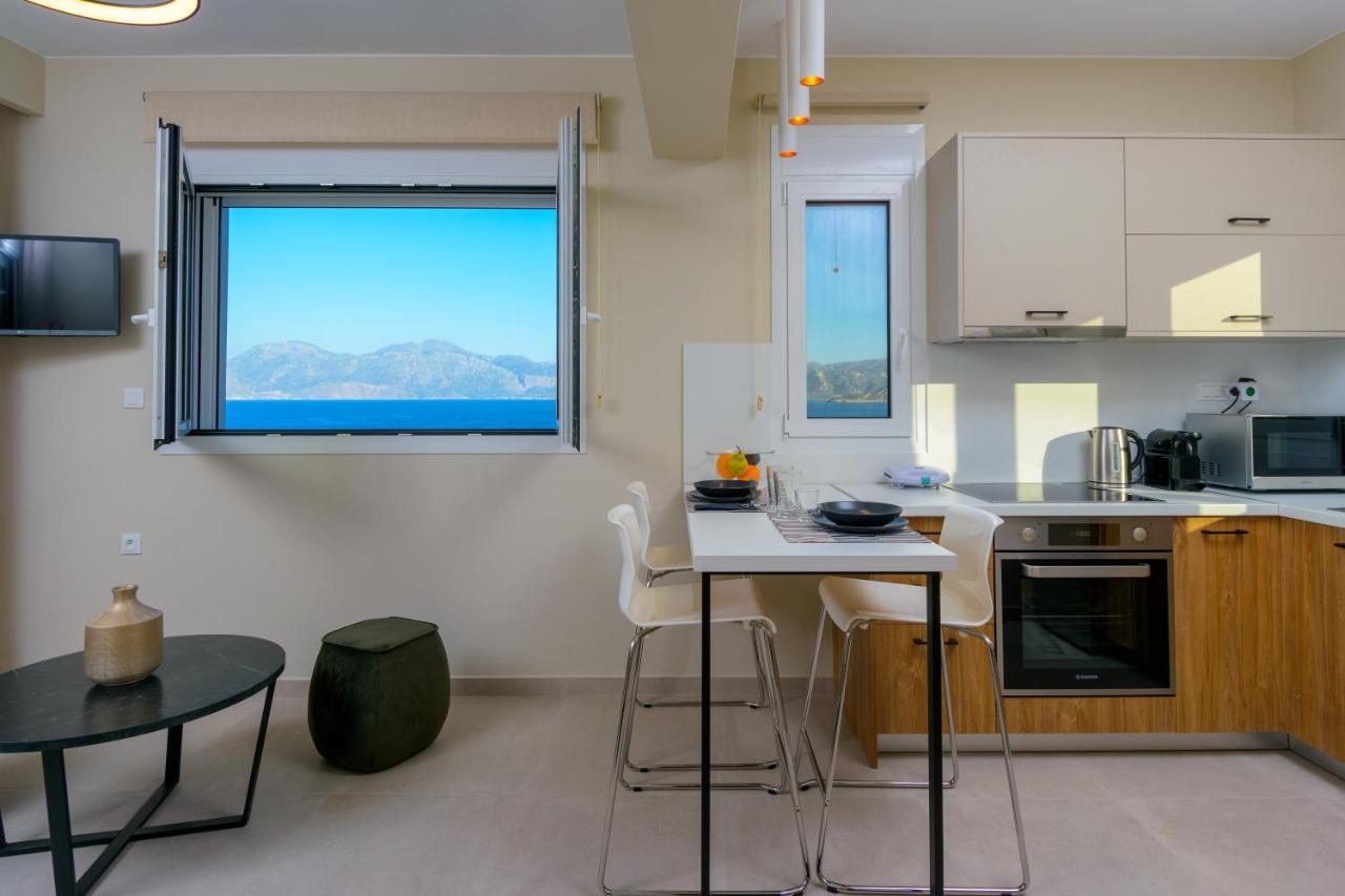 Angelique Luxury Apartment アイオス・ニコラオス エクステリア 写真